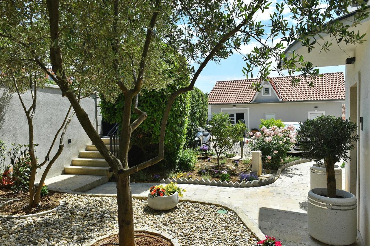 Villa Manda Zadar Luxury Apartments Eksteriør billede
